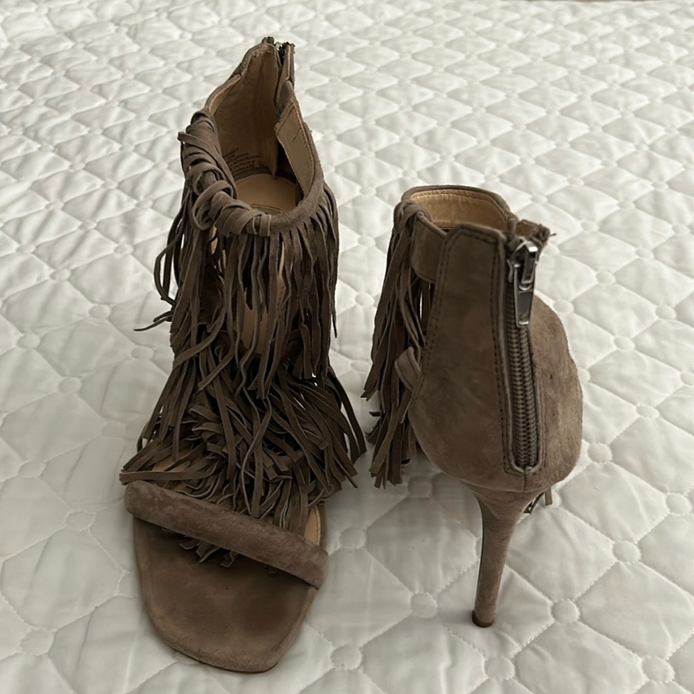 Steve Madden 4 inch Sandals